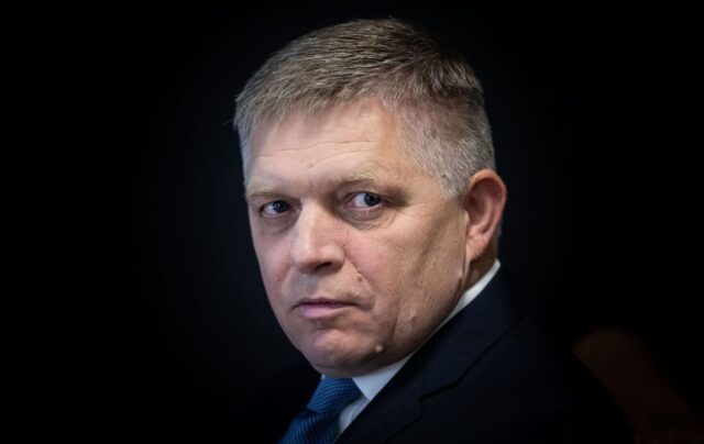 Словаччина закликає до діалогу з Росією: прем’єр Фіцо про переговори з Путіним Фіцо хоче бачити на переговорах Європи з Путіним “знавця російської душі”