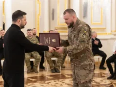 Зеленський відзначив захисників України державними нагородами Зеленський відзначив захисників України державними нагородами