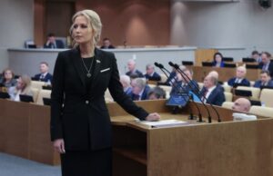 Яна Лантратова призначена новим омбудсменом з прав людини в Росії: контекст та звинувачення Нову-омбудсменку-РФ-чекає-суд-за-воєнні-злочини-проти-України.-Хто-така-Лантратова?
