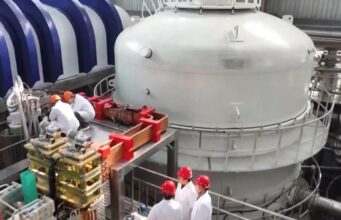 Вчені з Китаю запустили магніт, який у 700 000 разів потужніший за магнітне поле Землі Вчені-з-Китаю-запустили-магніт,-який-у-700-000-разів-потужніший-за-магнітне-поле-Землі