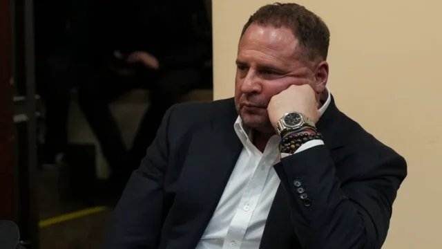 За Єрмака внесли повну суму застави у 140 млн гривень За Єрмака внесли повну суму застави у 140 млн гривень