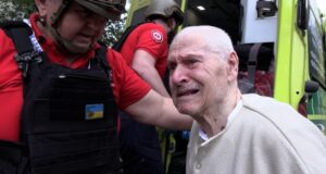 Евакуація жителів Слов’янська: наслідки обстрілів та гуманітарна допомога «Руйнують-Слов’янськ-Дуже-тяжко».-Жителі-покидають-прифронтову-Донеччину