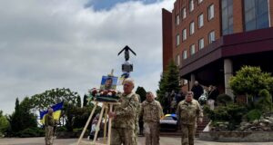 Прощання з загиблим воїном Олександром Грабовим у Нововолинську Нововолинська-громада-віддала-попрощалася-з-загиблим-воїном-–-Олександром-Грабовим