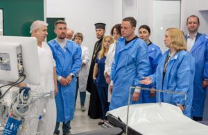Нові операційні та лабораторія після капремонту: мер Білоусов відкрив оновлений корпус лікарні швидкої допомоги у... Нові-операційні-та-лабораторія-після-капремонту:-мер-Білоусов-відкрив-оновлений-корпус-лікарні-швидкої-допомоги-у.