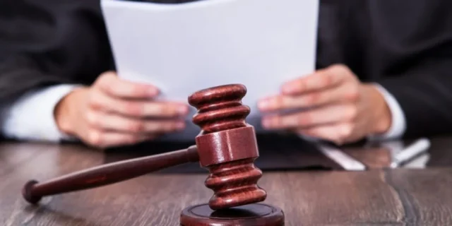 Справу пособника у передачі хабара суддям ВС скеровано до суду Справу пособника у передачі хабара суддям ВС скеровано до суду