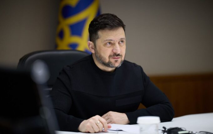 Втрата нафтопереробки в Росії через удари України досягла 10% – Зеленський “Це справді дуже боляче”: Зеленський назвав втрати Росії від ударів України