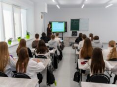 “Скоротилася вп’ятеро”: в МОН назвали кількість іноземних студентів в Україні “Скоротилася-вп’ятеро”:-в-МОН-назвали-кількість-іноземних-студентів-в-Україні