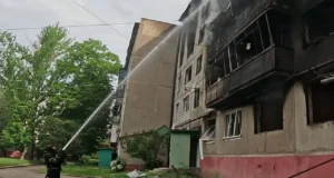 Російський авіаудар по Дружківці: жертви та руйнування російський-авіаудар-по-Дружківці-забрав-життя-людини-та-спричинив-пожежі