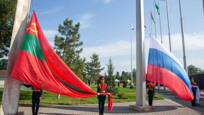 Молдова та Україна реагують на плани Росії щодо паспортизації Придністров’я «Виклик-для-України».-Що-стоїть-за-планами-Росії-роздавати-паспорти-жителям-Придністров’я?