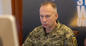 Розробка механізму звільнення військових в Україні Наразі-триває-активна-робота-щодо-питання-можливості-звільнення-військових-з-армії-–-Сирський