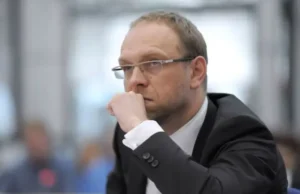 Критика НАБУ та САП: Сергій Власенко висловив невдоволення їхньою роботою "Не-бачу-ні-ефективності,-ні-професіоналізму"-–-Сергій-Власенко-жорстко-розкритикував-НАБУ-і-САП