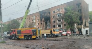 Атака дронів на Конотоп: одна загибла та 11 поранених Росія вдарила дронами по Конотопу: є загибла і багато поранених