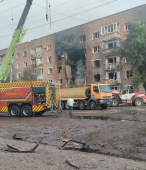 Росія вдарила дронами по Конотопу: є загибла і багато поранених