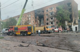 Атака дронів на Конотоп: одна загибла та 11 поранених Росія вдарила дронами по Конотопу: є загибла і багато поранених