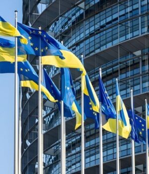 ЄС-остаточно-погодився-скасувати-мита-на-певні-товари-зі-США