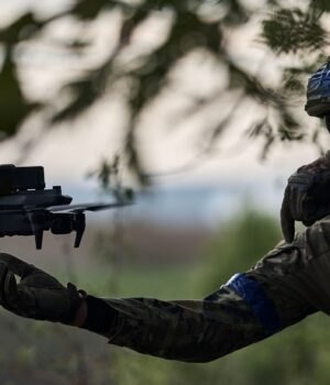 vii__skovii___dron_pidrozdil_udarnih_bezpilotnikiv_kamikadze_gostra_kartuza_vesna_2026a0e0154a3a5e.jpg Українські дрони знищили школу пілотів РФ з десятками окупантів