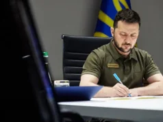Зеленський відзначив 43 ОМБр нагородою За мужність та відвагу Зеленський відзначив 43 ОМБр нагородою За мужність та відвагу
