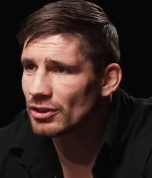 “У-Ріко-є-одна-перевага”:-менеджер-Верхувена-прокоментував-майбутній-бій-з-Усиком “У-Ріко-є-одна-перевага”:-менеджер-Верхувена-прокоментував-майбутній-бій-з-Усиком
