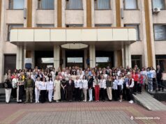 В Україні відзначають День вишиванки: 20 років традиції Працівники-виконавчого-комітету-Нововолинської-міської-ради-долучилися-до-Дня-вишиванки