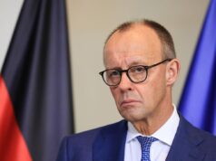 Єврокомісія обговорює можливість асоційованого членства України в ЄС В ЄС оцінили ідею Мерца щодо спецстатусу України, але вказали на важливий нюанс