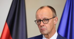 Єврокомісія обговорює можливість асоційованого членства України в ЄС В ЄС оцінили ідею Мерца щодо спецстатусу України, але вказали на важливий нюанс