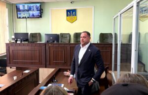 Суд залишив без змін рішення щодо запобіжного заходу для Єрмака Суд-залишив-без-змін-рішення-щодо-запобіжного-заходу-для-Єрмака