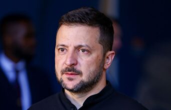 Влада України прискорює відновлення доріг у Київській та Чернігівській областях Зеленський встановив Кабміну дедлайн для ремонту важливих місцевих доріг
