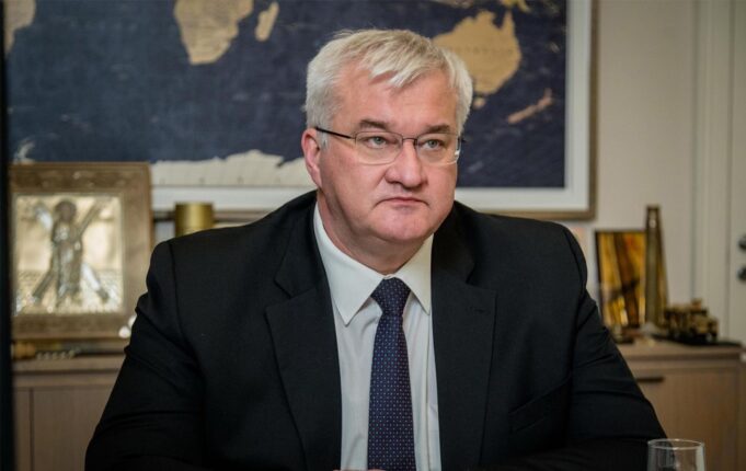 Глава МЗС України: Переломний момент у війні та три складові для миру У війні настає переломний момент, – Сибіга