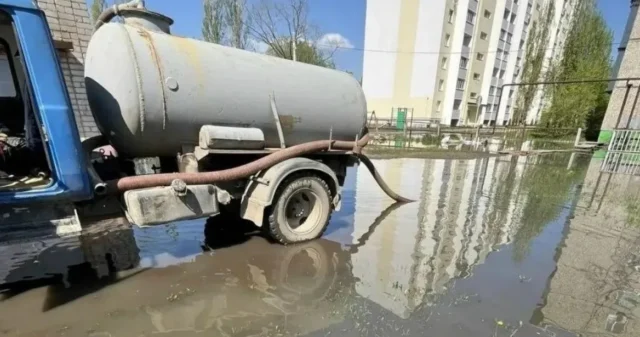 Кризова ситуація в ЖКГ Росії: масові аварії та зникнення води й тепла російські-регіони-занурюються-в-кризу-ЖКГ-на-тлі-масових-аварій-та-руйнування-інфраструктури-–-розвідка