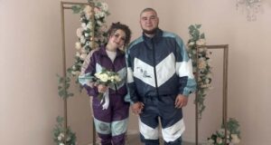 У Ковелі наречені одружилися у спортивних костюмах У-Ковелі-наречені-одружилися-у-спортивних-костюмах