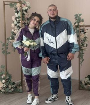 У-Ковелі-наречені-одружилися-у-спортивних-костюмах У-Ковелі-наречені-одружилися-у-спортивних-костюмах