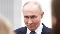 Путін прагне завершити війну до кінця 2026 року, але з умовами bloomberg-пише,-що-Путін-хоче-завершити-війну-до-кінця-року.-Які-можуть-бути-умови