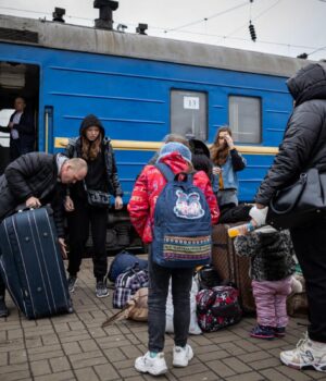 Хто-з-біженців-першим-почне-повертатися-до-України-з-Європи:-відповідь-демографині