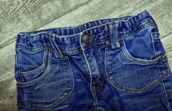 Чому на кишенях джинсів збереглися маленькі металеві заклепки Чому-на-кишенях-джинсів-збереглися-маленькі-металеві-заклепки
