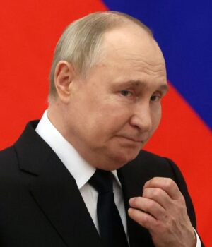 vladimir_gettyimages_2107856870_60b4330b2abaed8e14af7543c8d9f005_1300x820.jpg В оточенні Путіна зростає розчарування через війну та економіку, – The Guardian
