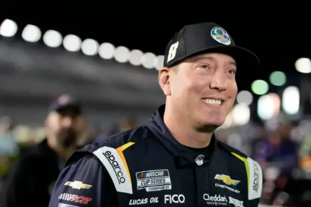 Помер легендарний гонщик NASCAR Кайл Буш у віці 41 року Дворазовий-чемпіон-nascar-Кайл-Буш-помер-у-41-рік-після-важкої-пневмонії-та-сепсису