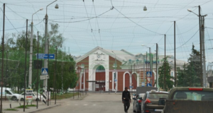 Краматорськ: Життя під загрозою обстрілів та дронів «Стікає-кров’ю»:-як-Краматорськ-живе-за-15-кілометрів-від-фронту?