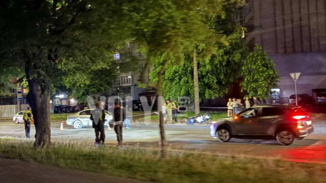 У Луцьку на Молоді зіткнулися авто і мотоцикл, травмувався хлопець У-Луцьку-на-Молоді-зіткнулися-авто-і-мотоцикл,-травмувався-хлопець