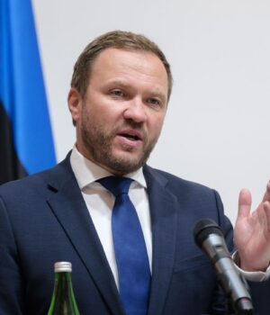 В Естонії розкрили причину, чому Путін втягує Європу в переговори щодо України