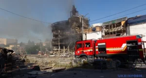Західні посольства відреагували на російські погрози знову атакувати Київ Західні посольства відреагували на російські погрози знову атакувати Київ