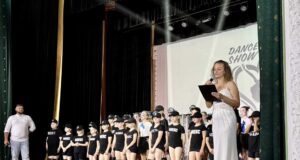 Яскравий концерт аматорського танцювального колективу «Флекс» у Нововолинську У-Нововолинську-відбувся-яскравий-концерт-танцювального-колективу-«Флекс»