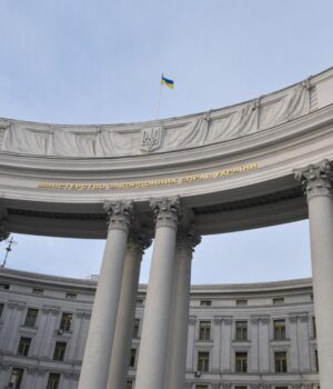 МЗС-України-оприлюднило-заяву-на-тлі-погроз-РФ-завдати-ударів-по-Києву
