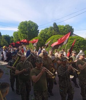 На-Волині-провели-в-останню-дорогу-28-річного-Героя-Богдана-Карвацького