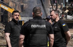 Російські загрози нових атак на Київ: реакція ЄС та наслідки обстрілів Навіщо-насправді-МЗС-РФ-«попереджає»-про-удари-по-Києву-і-який-сенс-в-ударах-«Орешником»?