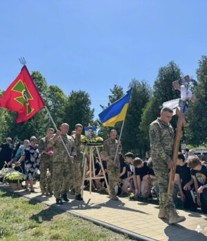 Нововолинці-назавжди-попрощалися-з-Героєм-Сергієм-Шулєповим Нововолинці-назавжди-попрощалися-з-Героєм-Сергієм-Шулєповим