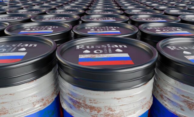 Прибутки Кремля зростають: Росія нарощує експорт нафти до рекордних рівнів Прибутки-Кремля-зростають:-Росія-нарощує-експорт-нафти-до-рекордних-рівнів