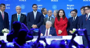Фонд Ради миру Трампа: фінансові проблеми та відсутність контролю Фонд-Ради-миру-Трампа-порожній-–-ЗМІ