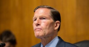 Сенатор Блюменталь підтвердив підтримку США Україні та розвінчав міфи про війну з Росією Америка не залишає Україну: сенатор розвіяв міфи про перемогу РФ