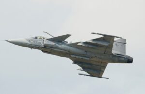 Україна розпочинає навчання пілотів на шведських винищувачах Gripen Українські пілоти вже навчаються на винищувачах Gripen