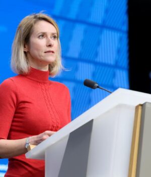 У-ЄС-пояснили,-чому-не-готові-до-ролі-нейтрального-посередника-у-переговорах-з-РФ У-ЄС-пояснили,-чому-не-готові-до-ролі-нейтрального-посередника-у-переговорах-з-РФ